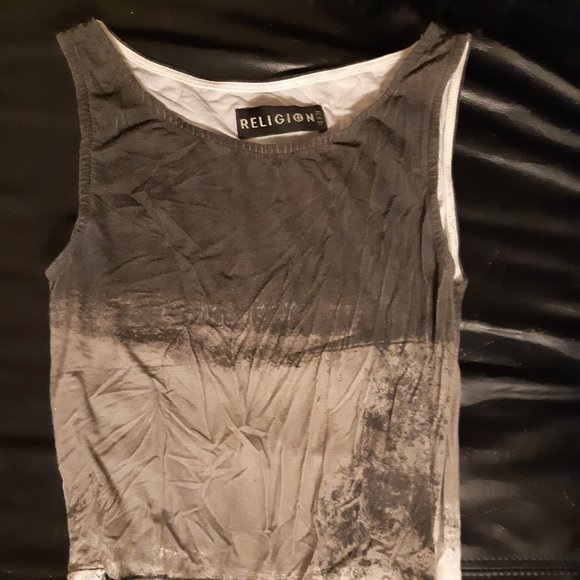 Religion Dress - Picture 2 of 3